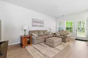 8010 Reagan Wy, North Charleston, SC 29418 - Photo 15
