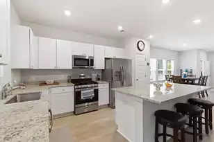 8010 Reagan Wy, North Charleston, SC 29418 - Photo 9
