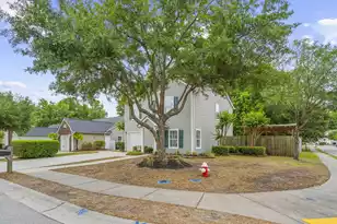 5055 Thornton Dr, Summerville, SC 29485 - Photo 3