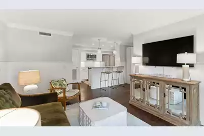 1481 Center Street Ext #Apt 205, Mount Pleasant, SC 29464 - Photo 7