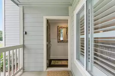 1481 Center Street Ext #Apt 205, Mount Pleasant, SC 29464 - Photo 3