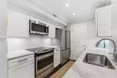 1481 Center Street Ext #Apt 205, Mount Pleasant, SC 29464 - Photo 9