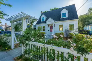 928 Ashley Ave, Charleston, SC 29403 - Photo 1