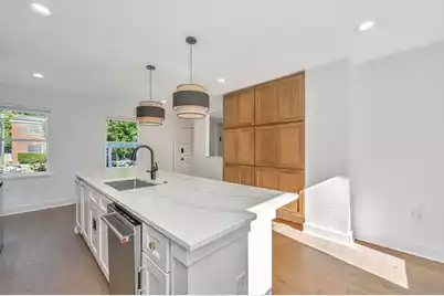 928 Ashley Avenue, Charleston, SC 29403 - Photo 9