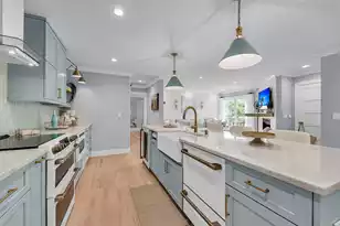 1481 Center Street Extension, Mount Pleasant, SC 29464 - Photo 7