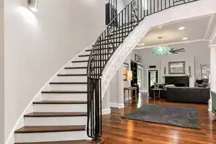 121 Berkshire Dr, Charleston, SC 29492 - Photo 5