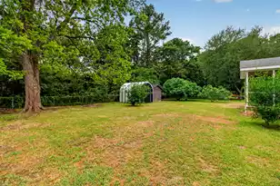 813 Brigantine Dr, Charleston, SC 29412 - Photo 29