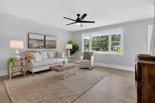 813 Brigantine Dr, Charleston, SC 29412 - Photo 5