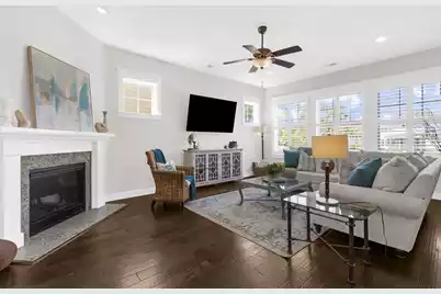 3798 Maidstone Drive, Mount Pleasant, SC 29466 - Photo 13