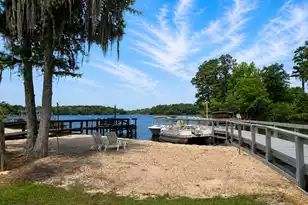 1176 Lesesne Dr, Manning, SC 29102 - Photo 3