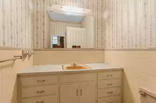 1024 Lepley Rd, Hanahan, SC 29410 - Photo 19