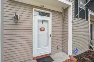 104 Seavington Ct, Summerville, SC 29485 - Photo 5