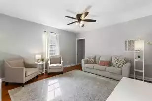 20 Bee St #B, Charleston, SC 29403 - Photo 5