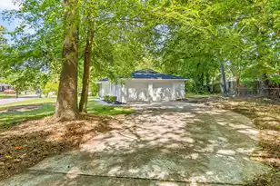127 Miley Ave, Summerville, SC 29485 - Photo 27