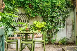 8 Trumbo St, Charleston, SC 29401 - Photo 77