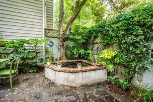 8 Trumbo St, Charleston, SC 29401 - Photo 67