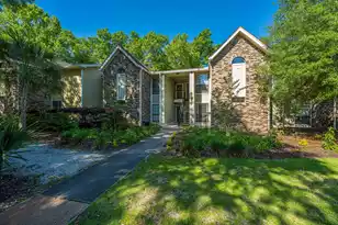 1873 Montclair, Mount Pleasant, SC 29464 - Photo 5