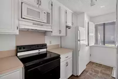 1530 Fort Johnson #Apt 1K, Charleston, SC 29412 - Photo 9