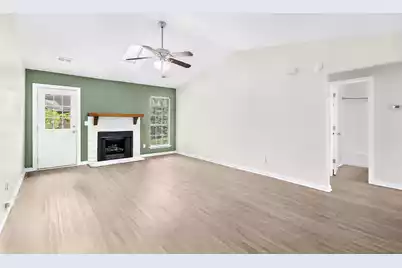 116 Lancelot Hall, Charleston, SC 29418 - Photo 3