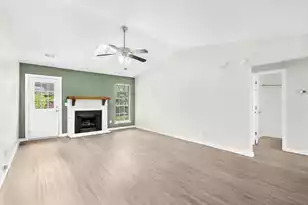 116 Lancelot Hall, Charleston, SC 29418 - Photo 3