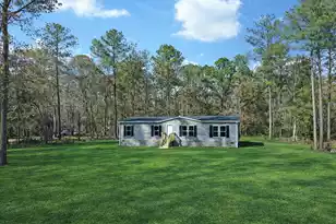 270 Saturn Ln, Walterboro, SC 29488 - Photo 3