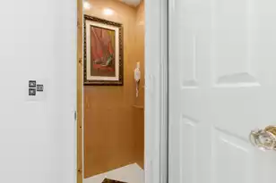 66 Sowell St, Mount Pleasant, SC 29464 - Photo 15