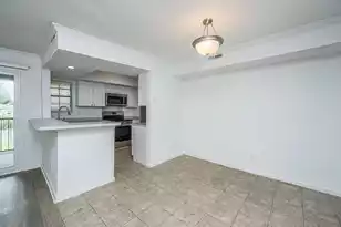 1835 Villa Maison, Mount Pleasant, SC 29464 - Photo 5