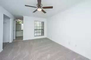 1835 Villa Maison, Mount Pleasant, SC 29464 - Photo 15