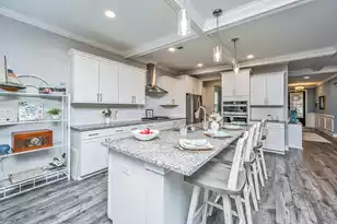 1511 Hopkins Ln, Mount Pleasant, SC 29466 - Photo 11