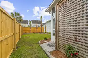 1822 Grovehurst Dr, Charleston, SC 29414 - Photo 49