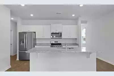 371 Willow Run Drive, Summerville, SC 29486 - Photo 3