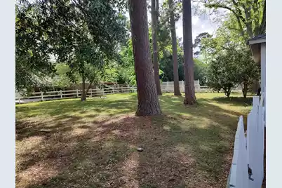 401 Johnston Street, Saint George, SC 29477 - Photo 3