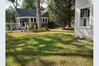 401 Johnston Street, Saint George, SC 29477 - Photo 5