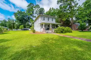 401 Johnston St, Saint George, SC 29477 - Photo 1