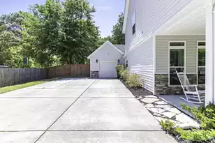 1552 Keswick Dr, Johns Island, SC 29455 - Photo 19