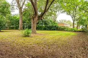 692 York St, Mount Pleasant, SC 29464 - Photo 27