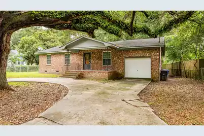 692 York Street, Mount Pleasant, SC 29464 - Photo 5