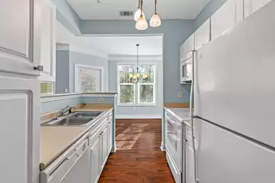 2322 Chatelain Way, Mount Pleasant, SC 29464 - Photo 13