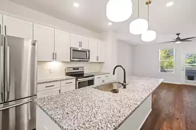 101 Rowans Creek Drive, Charleston, SC 29492 - Photo 15