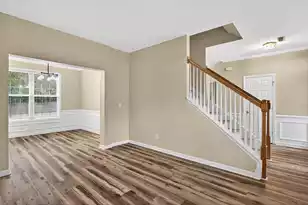 176 Thousand Oaks Cir, Goose Creek, SC 29445 - Photo 3