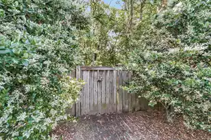 126 Cannonsmill Ln, Summerville, SC 29485 - Photo 37