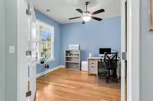 2606 Lohr Dr, Mount Pleasant, SC 29464 - Photo 7