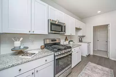 496 Minim Street, Charleston, SC 29414 - Photo 5