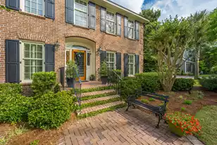 728 Creekside Dr, Mount Pleasant, SC 29464 - Photo 5