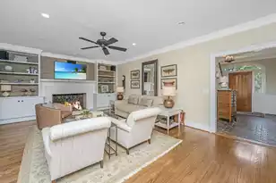 728 Creekside Dr, Mount Pleasant, SC 29464 - Photo 17