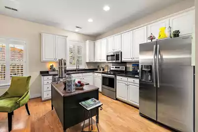 725 Natchez Circle, Mount Pleasant, SC 29464 - Photo 5