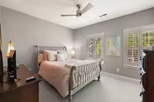 725 Natchez Cir, Mount Pleasant, SC 29464 - Photo 11