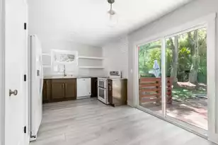 1741 Ashworth Ln, Charleston, SC 29412 - Photo 15