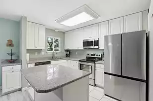 506 Upland Pl, Mount Pleasant, SC 29464 - Photo 7