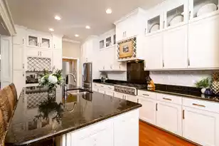 5551 Cres View Dr, North Charleston, SC 29420 - Photo 11